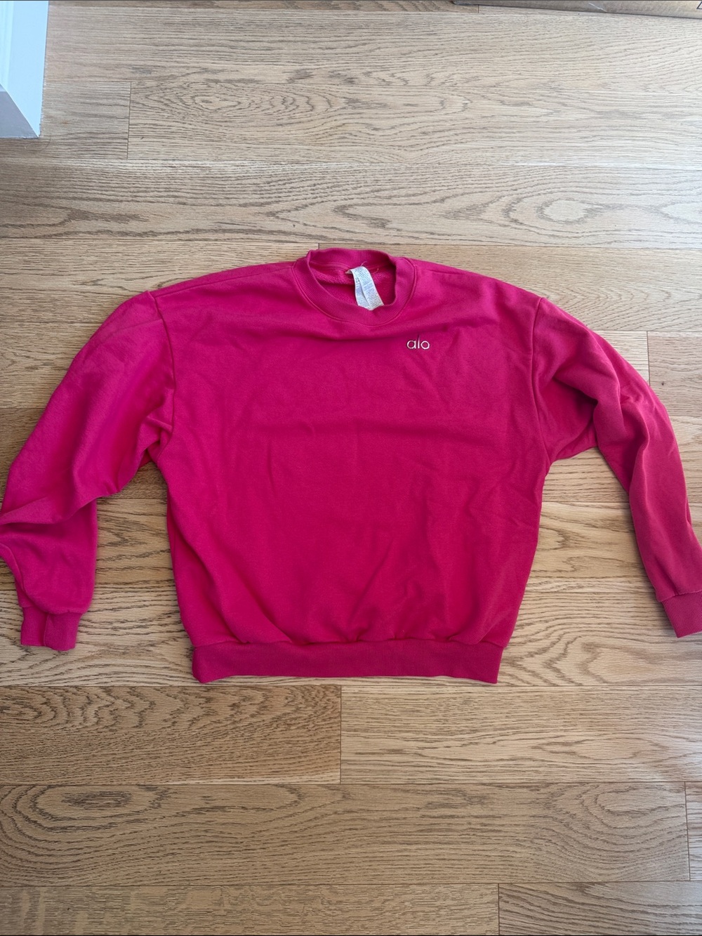 ALO Accolade Crew Neck Pullover in Pink Summer Crush, Size Small - Picture 2 of 7